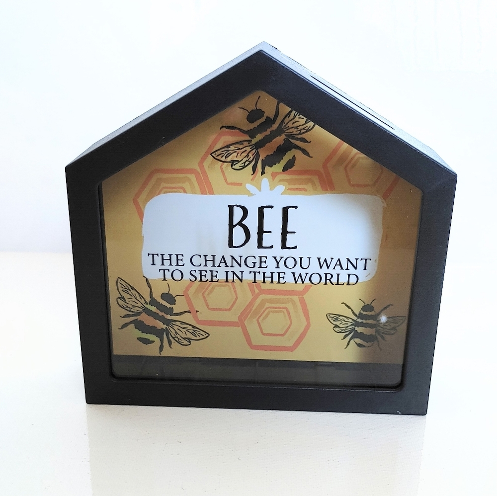 Farmhouse Bees Tier Decor Sign